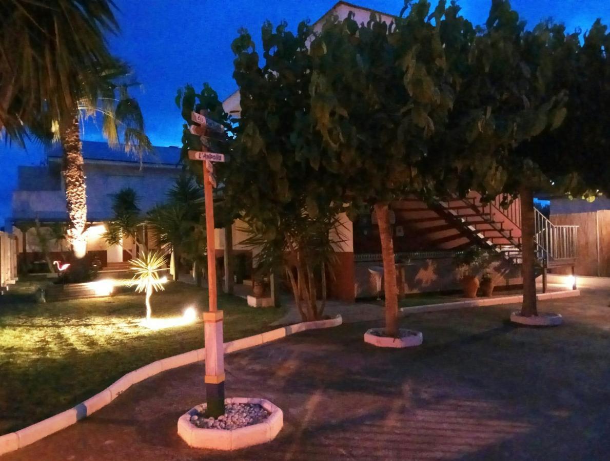 Casablanca El Petit Hotel Deltebre Exterior foto